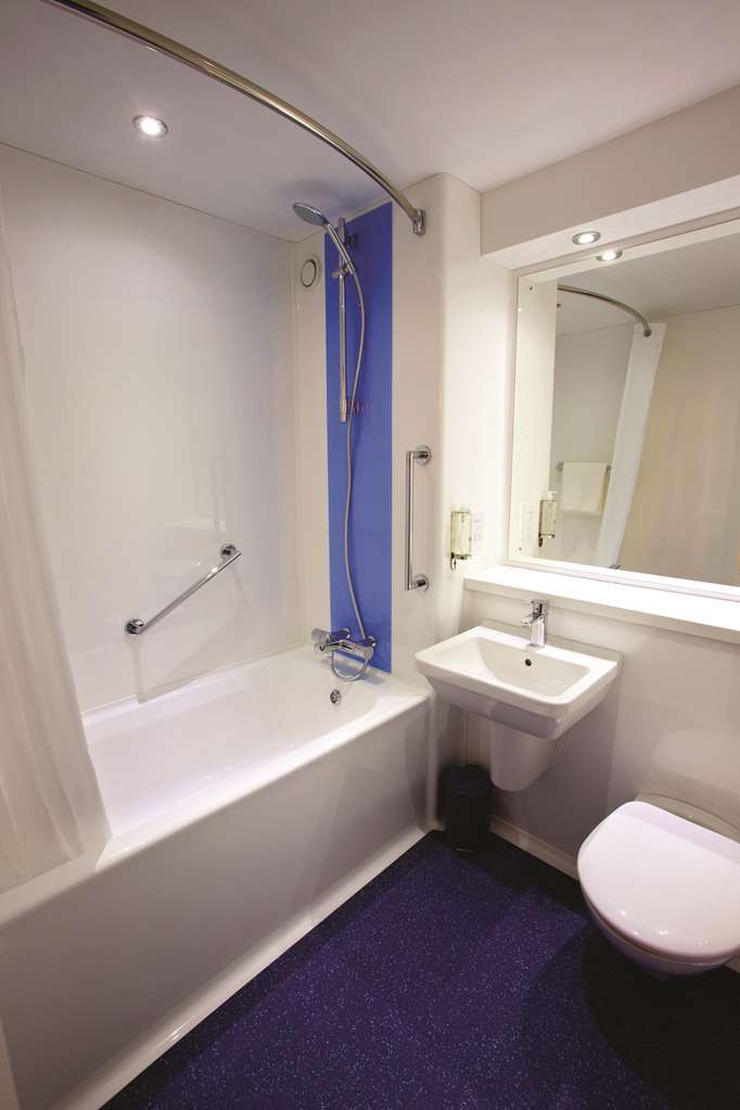 Travelodge London Barking Zimmer foto