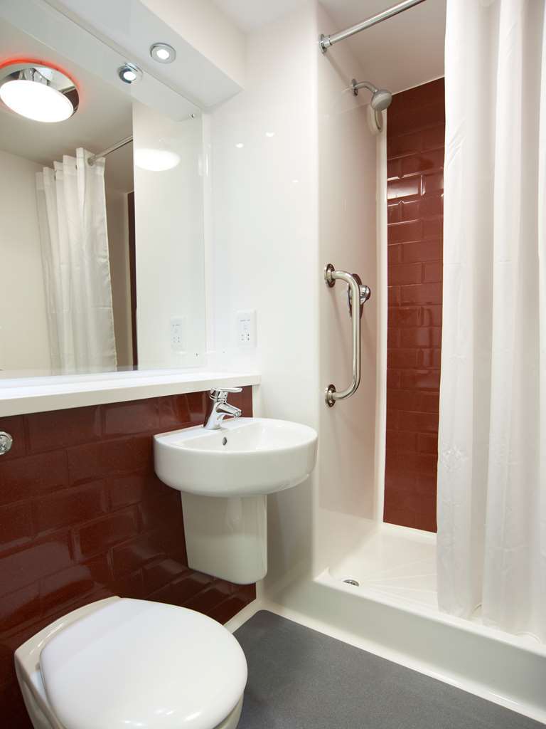 Travelodge London Barking Zimmer foto